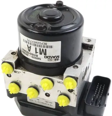 Hyundai Tucson JM ABS Pump 589002E000 5WY7507B