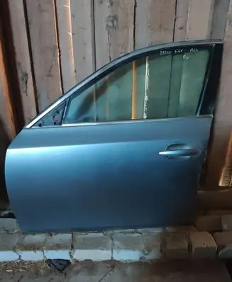 BMW 5 E60 E61 Front door 