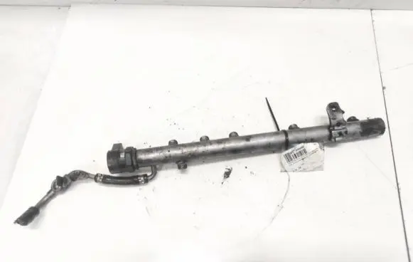 Mercedes-Benz ML W164 Fuel main line pipe A6290700795 0617800299
