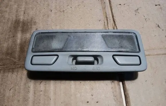 Mitsubishi Space Wagon Front seat light 1151337