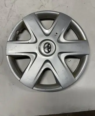 Toyota Aygo AB10 R14 wheel hub/cap/trim 426020H040