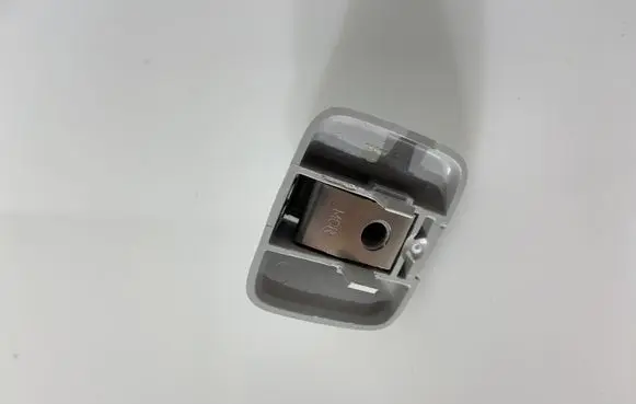 Volkswagen PASSAT B7 Sun visor clip/hook/bracket 1K0857561B