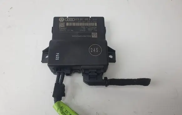Audi A6 S6 C6 4F Gateway control module 4F0907468K 4F0907468F 404476