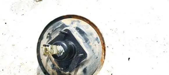 Honda FR-V Brake booster