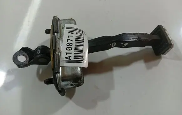 KIA Ceed Rear door check strap stopper