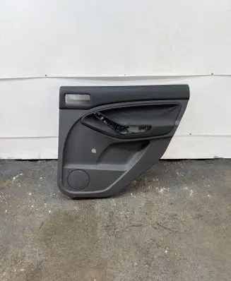 Ford C-MAX I Rear door card panel trim 7M51R27406F 38692M