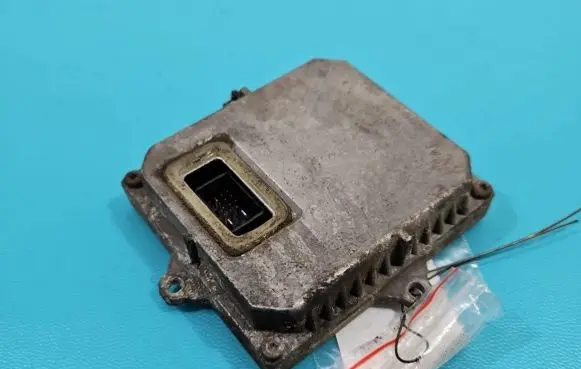 Ford Mondeo Mk III Headlight ballast module Xenon 1307329064 IMPRK1367740