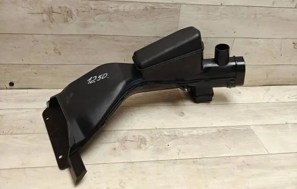 Mitsubishi Outlander Air intake duct part MN156816