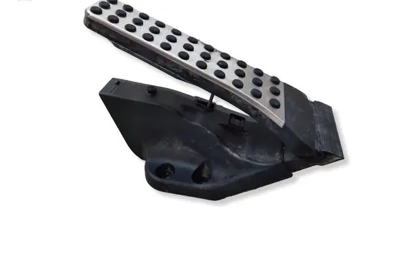 Mercedes-Benz C W205 Accelerator throttle pedal A2053000104