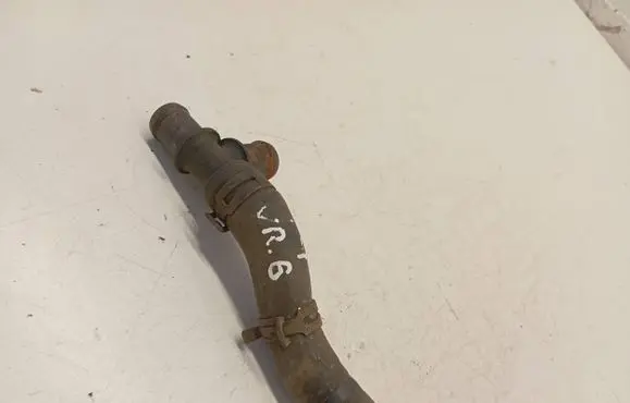 Volkswagen Transporter - Caravelle T4 Engine coolant pipe/hose