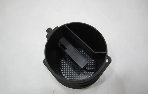 Volkswagen PASSAT B7 Mass air flow meter 03L906461A 0281002956 281088834