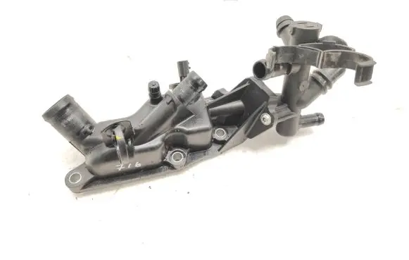 Nissan Qashqai Engine coolant pipe/hose 110608635R