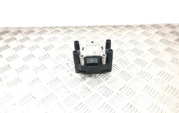 Volkswagen Golf V Ignition amplifier control unit 06B905106A