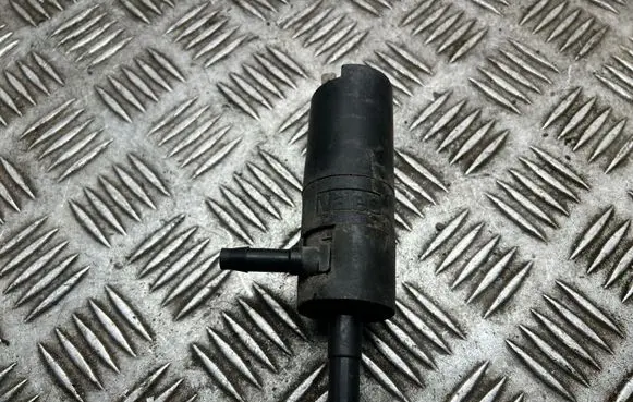 Mini Cooper Countryman R60 Headlight washer pump