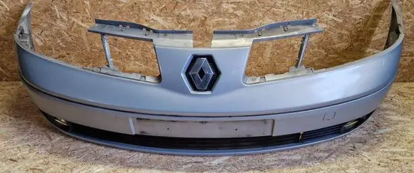 Renault Espace IV Front bumper 8200102205