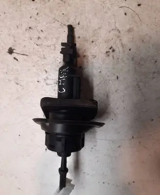 Ford Focus C-MAX Clutch master cylinder 3M517A513AE