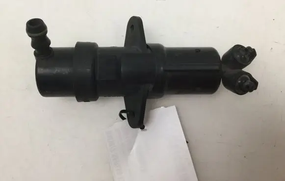 BMW 7 E65 E66 Headlight washer spray nozzle 700194907