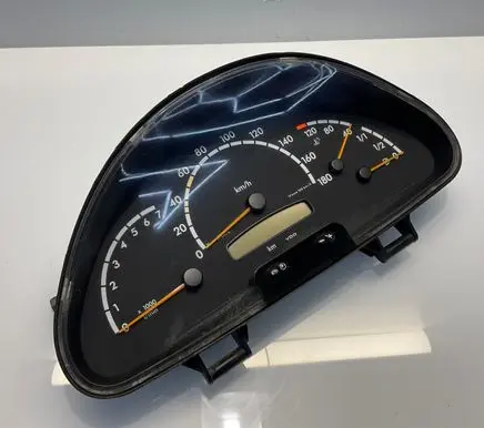 Mercedes-Benz Sprinter W901 W902 W903 W904 Speedometer (instrument cluster) A0014464521 317888 110008929