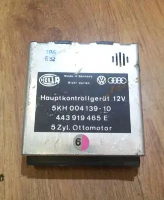 Audi 100 200 5000 C3 Engine control unit/module 5kh00413910 443919465e