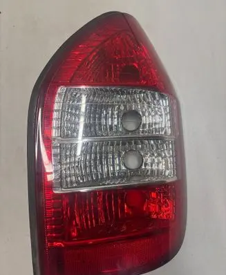 Opel Zafira A Rear/tail lights 11A113B