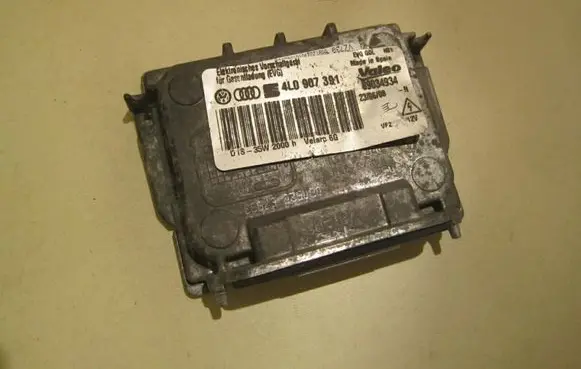 Volkswagen PASSAT B6 Headlight ballast module Xenon 4L0907391