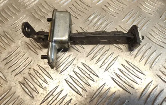 Hyundai ix35 Rear door check strap stopper
