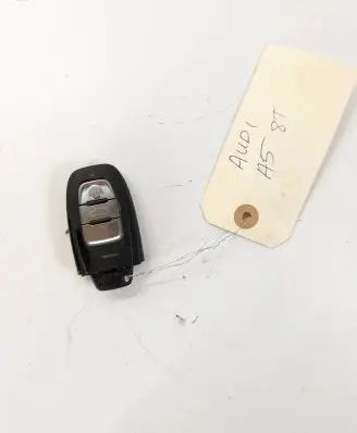 Audi A5 8T 8F Ignition key/card 8T0959754K 6J0959754K 6101841