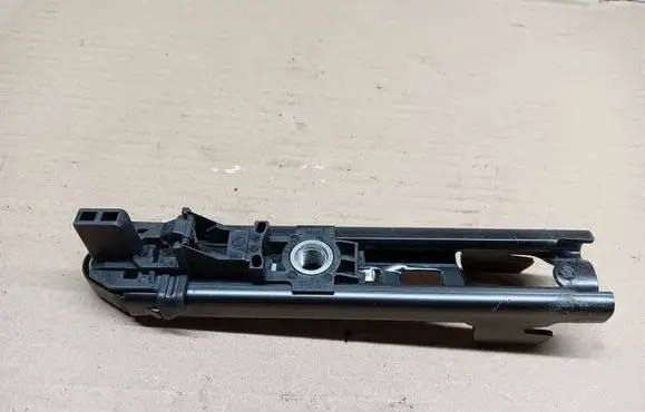 Skoda Yeti (5L) Seat belt adjustment rail 3C8857819
