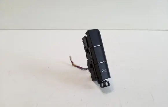 Volkswagen e-Golf Parking (PDC) sensor switch 5G1927238E