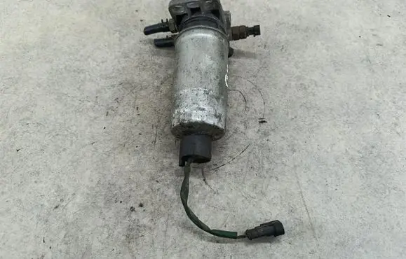 KIA Sorento Fuel filter bracket/mount holder 