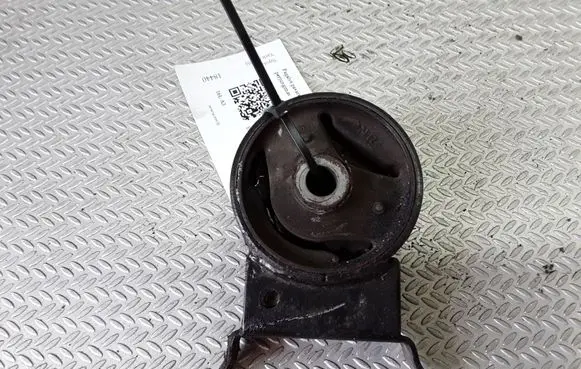 Toyota Yaris Gearbox mount