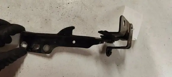 KIA Sorento Engine bonnet/hood hinges