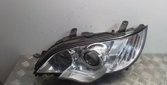 Subaru Outback Headlight/headlamp