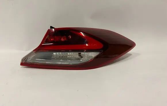 Hyundai i30 fastback Rear/tail lights 92402G4 92402G44