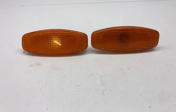 Hyundai Santa Fe Front fender indicator light 92305260