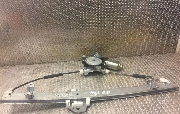 Nissan X-Trail T30 Rear window lifting mechanism without motor 8073080912