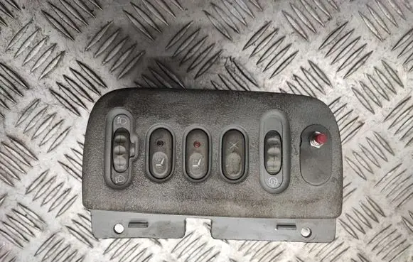Renault Scenic I Seat heating switch 7700432429