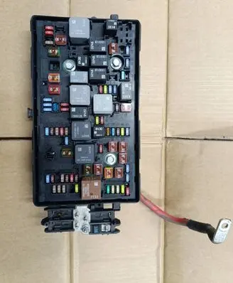 Opel Insignia A Fuse box set 13275878 04272029610