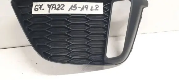 Honda Jazz Front bumper lower grill 71108TARG0