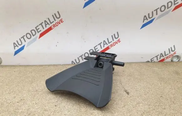 Windshield/windscreen camera