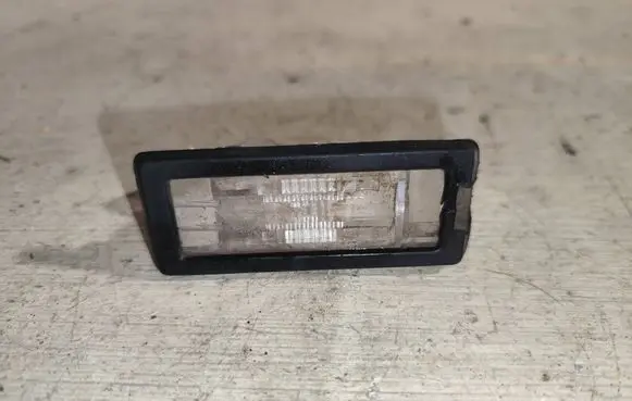 Renault Scenic II - Grand scenic II Number plate light 8200013577f