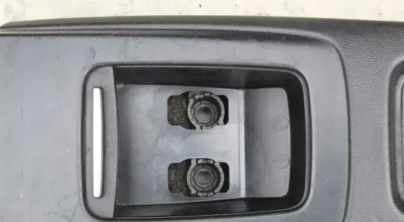 BMW 3 E92 E93 Center console