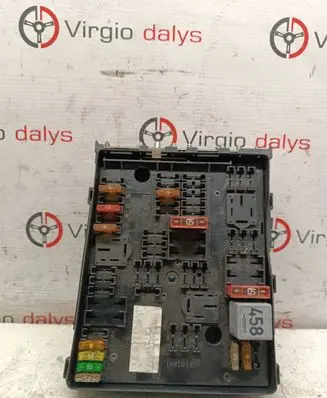 Volkswagen Caddy Fuse module 1K0937124K 014189861
