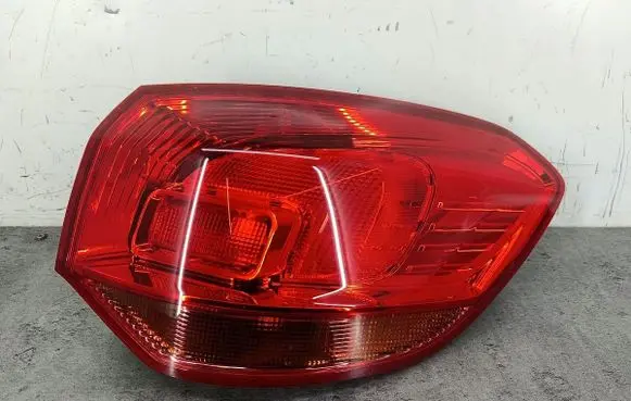 Opel Astra J Rear/tail lights 13282243495056087