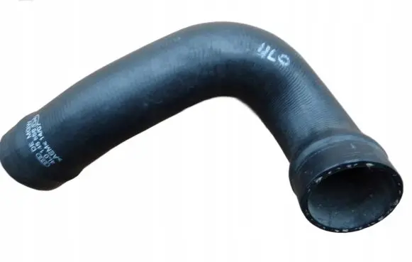 Audi Q7 4L Intercooler hose/pipe 4L0145556