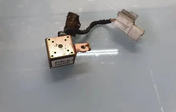Volkswagen Golf IV Other relay 07066719 35810177