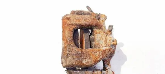 Toyota Auris 150 Front brake caliper