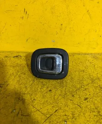Peugeot 508 RXH Tie down hook / loop 
