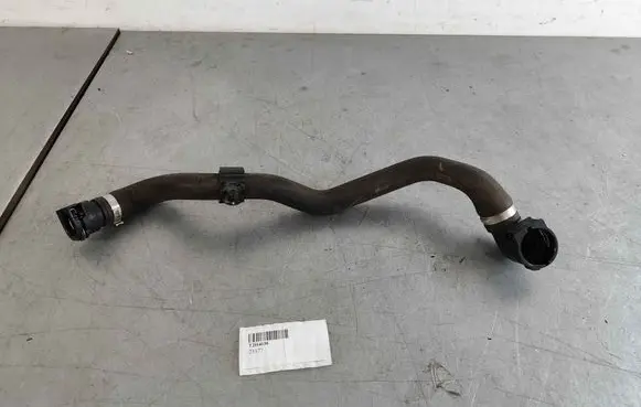Jaguar XF X260 Engine coolant pipe/hose T2H4038