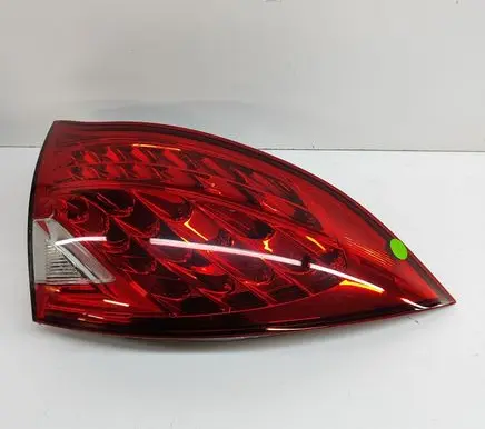 Porsche Cayenne (92A) Rear/tail lights 7P5945095F